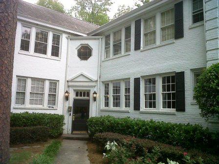 AtlantaWindowInstallationPictures/RustyVWindowPicture.jpg